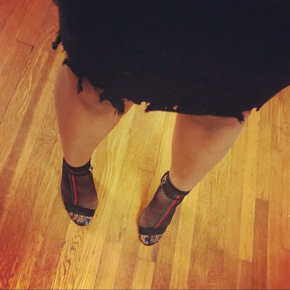 Meet your Posher, Alisha - Picture 7 of 8